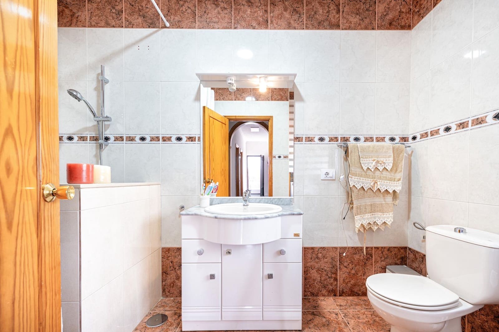 3 bedroom Villa for sale in Valsequillo with garage - € 350,000 (Ref: 9940329)