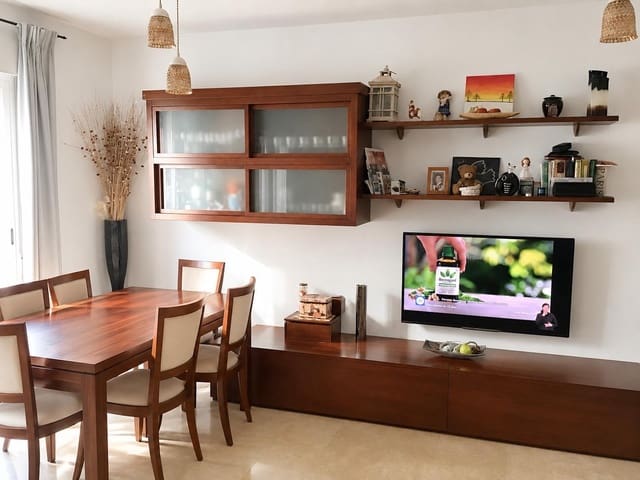 2 quarto Apartamento para venda em Huelva cidade - 186 600 € (Ref: 9940331)