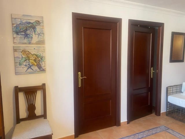 5 sovrum Radhus till salu i Almonte - 350 000 € (Ref: 9942700)