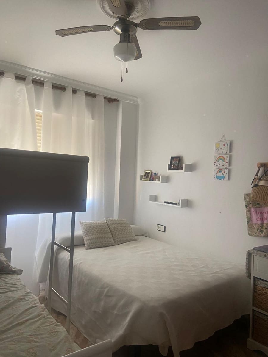 5 sovrum Radhus till salu i Almonte - 350 000 € (Ref: 9942700)
