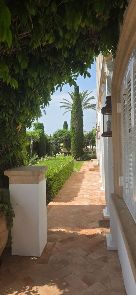 7 soverom Villa til salgs i Mojacar med svømmebasseng - € 2 900 000 (Ref: 9944183)