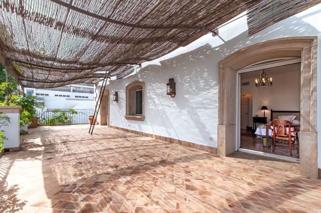 Chalet de 7 habitaciones en Mojácar en venta con piscina - 2.900.000 € (Ref: 9944183)