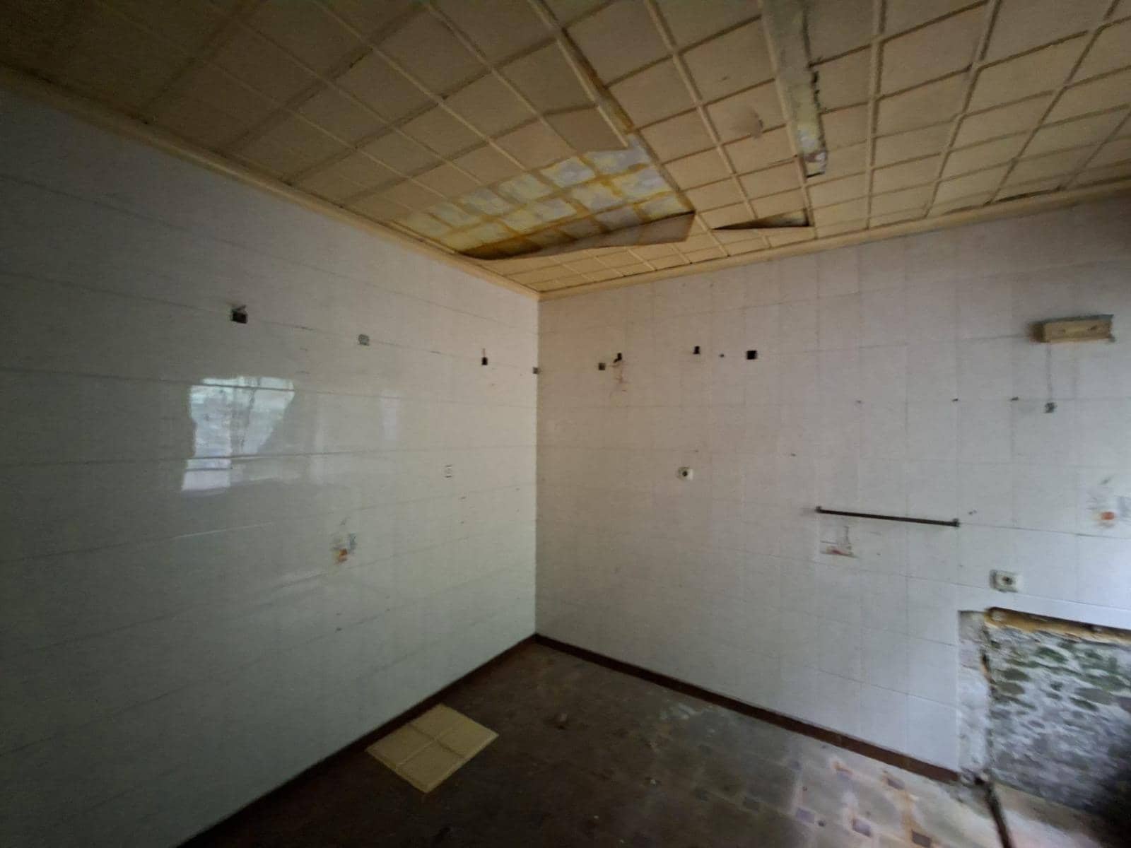 2 slaapkamer Rijtjeshuis te koop in Carreno - € 68.000 (Ref: 9944185)