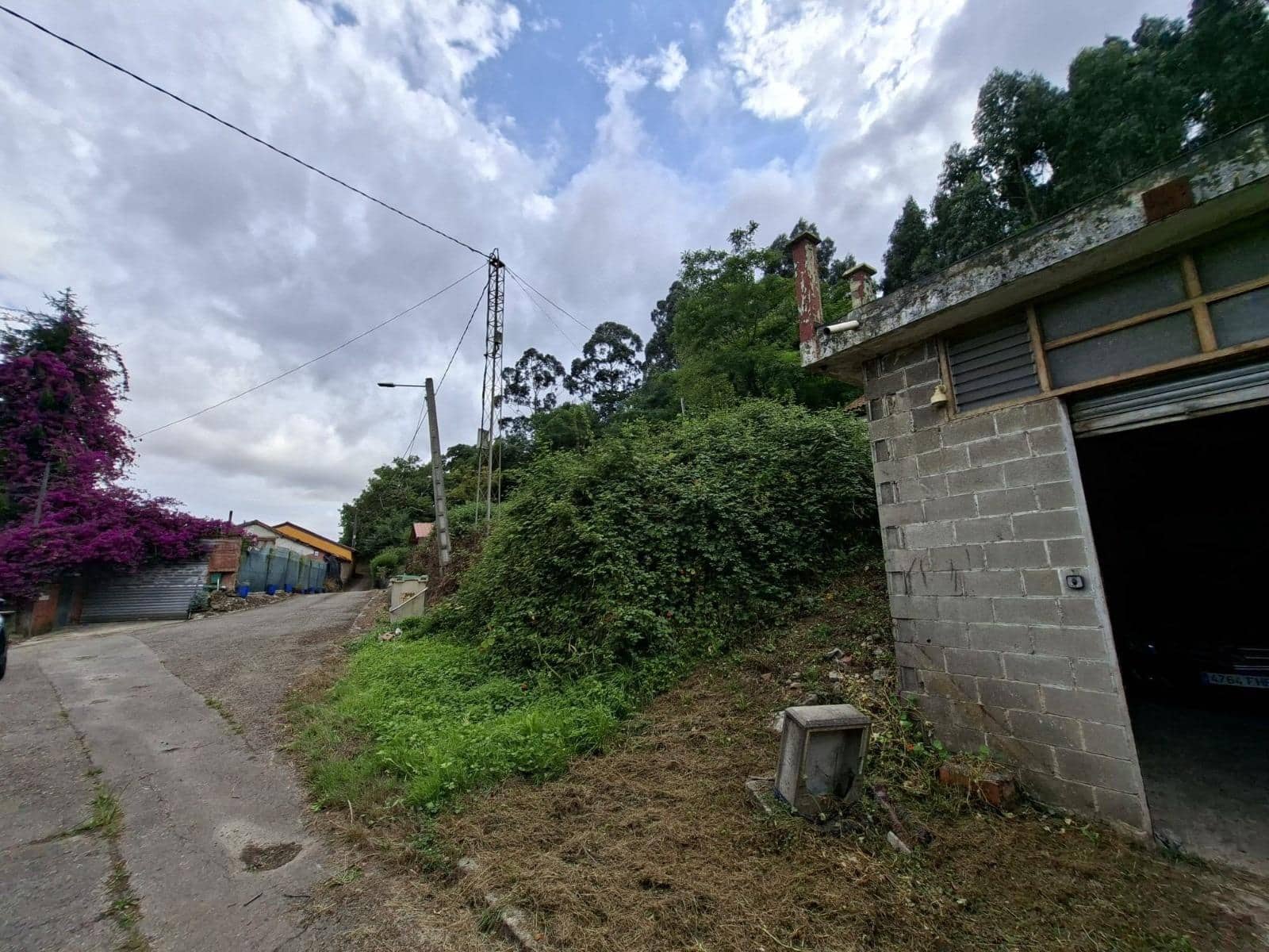 2 slaapkamer Rijtjeshuis te koop in Carreno - € 68.000 (Ref: 9944185)