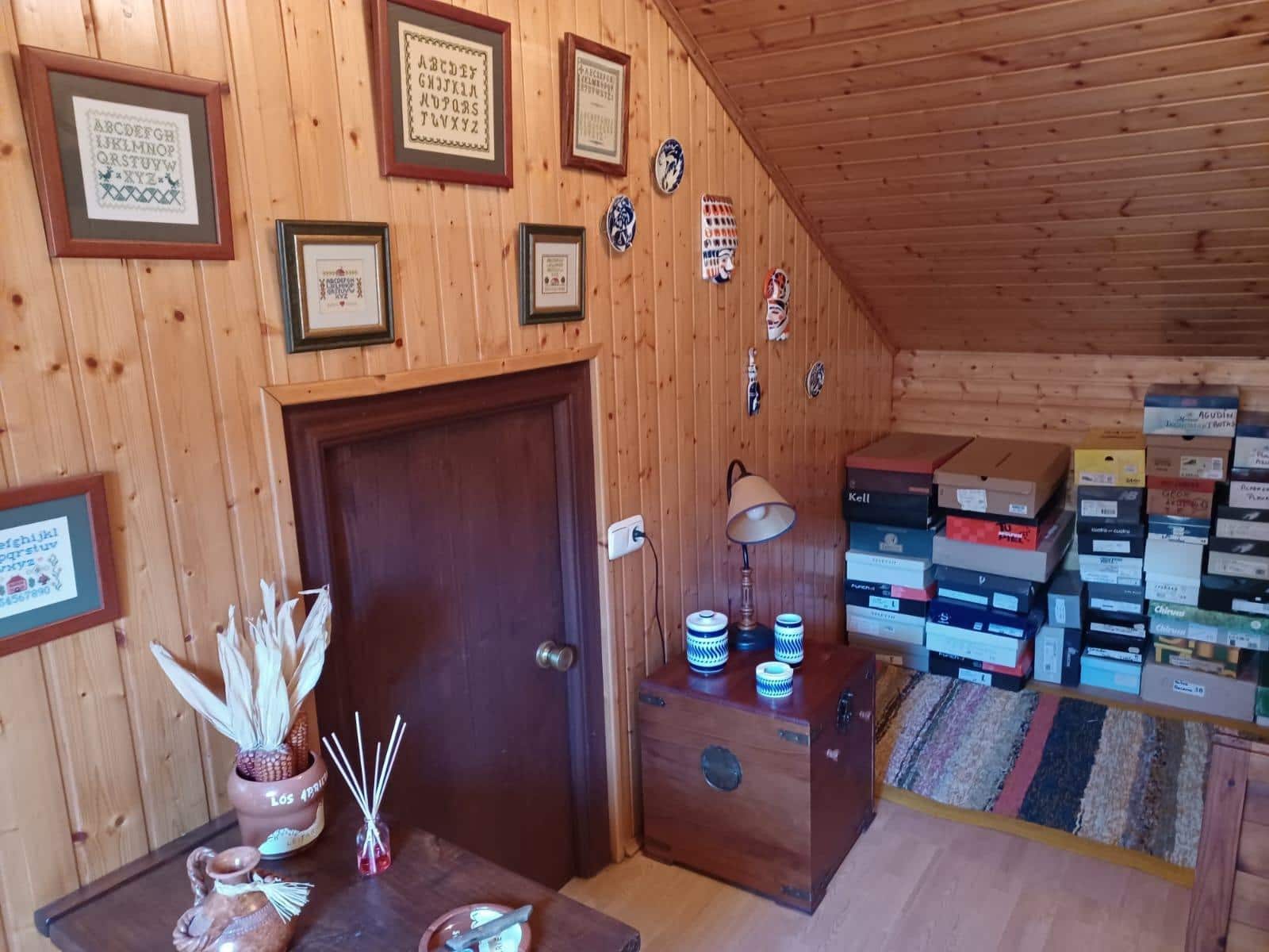 7 bedroom Villa for sale in Cangas del Narcea - € 229,000 (Ref: 9948091)