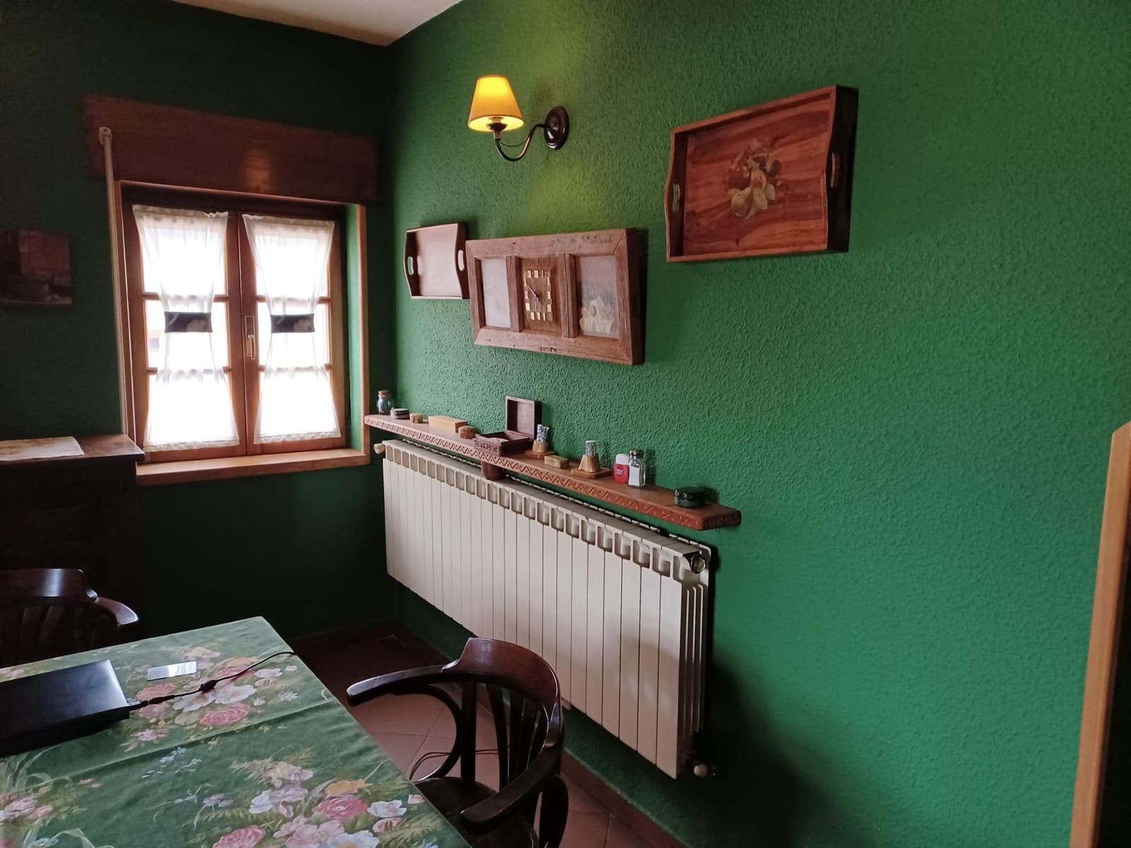 7 bedroom Villa for sale in Cangas del Narcea - € 229,000 (Ref: 9948091)
