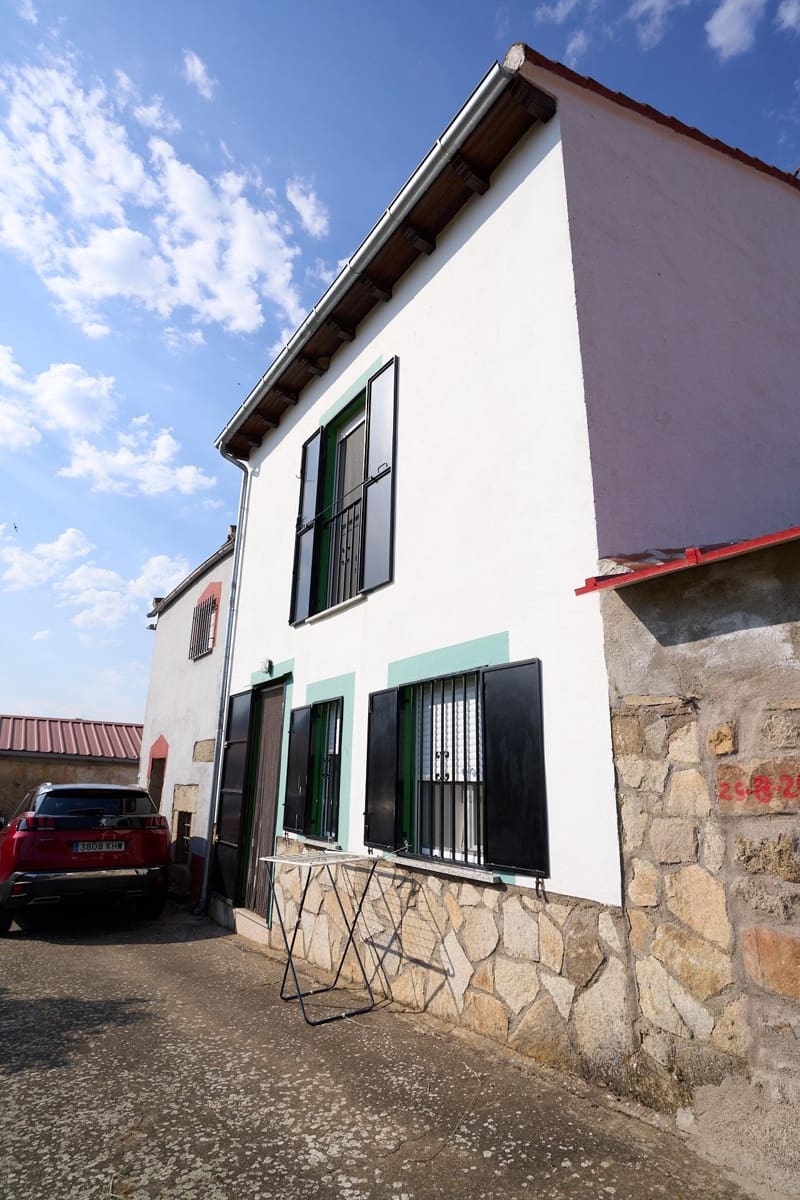 4 soveværelse Rækkehus til salg i La Cabeza de Bejar - € 67.500 (Ref: 9949969)