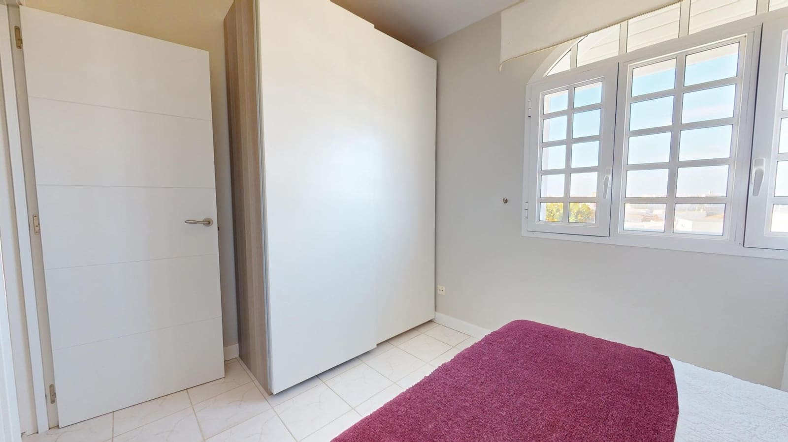 3 soverom Hus til salgs i Telde med svømmebasseng garasje - € 600 000 (Ref: 9955963)