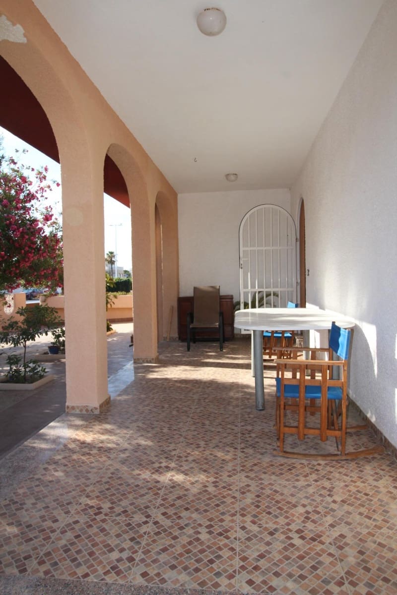 4 bedroom Villa for sale in Murcia city with garage - € 550,000 (Ref: 9955964)