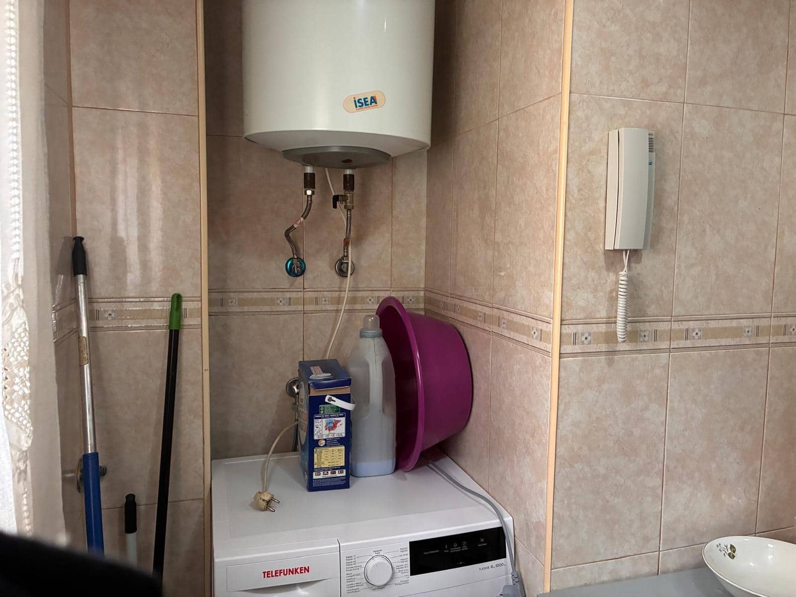 3 bedroom Flat for sale in Jerez de la Frontera - € 125,000 (Ref: 9958119)