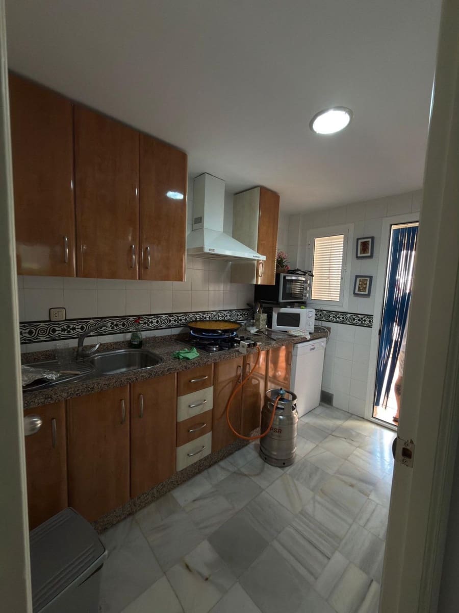 5 makuuhuone Huvila myytävänä paikassa Almonte mukana uima-altaan - 264 500 € (Ref: 9958120)