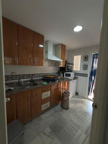 5 makuuhuone Huvila myytävänä paikassa Almonte mukana uima-altaan - 264 500 € (Ref: 9958120)