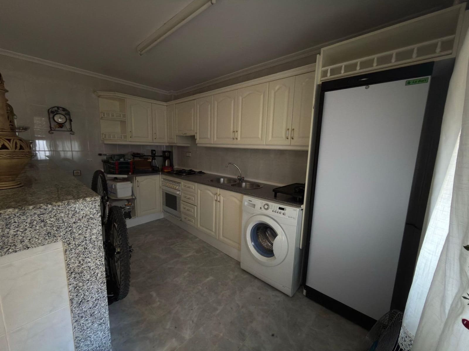 5 makuuhuone Huvila myytävänä paikassa Almonte mukana uima-altaan - 264 500 € (Ref: 9958120)