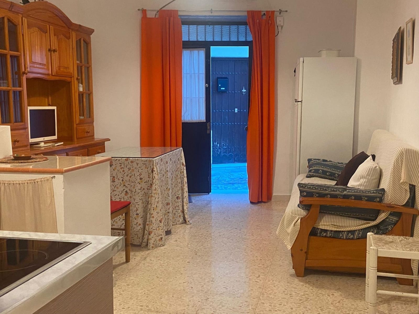 4 bedroom Townhouse for sale in Jerez de la Frontera - € 450,000 (Ref: 9958121)