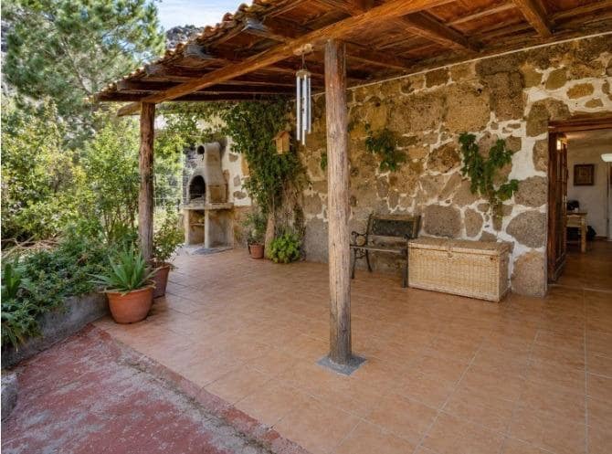 3 bedroom Villa for sale in Aguimes with garage - € 380,500 (Ref: 9963308)