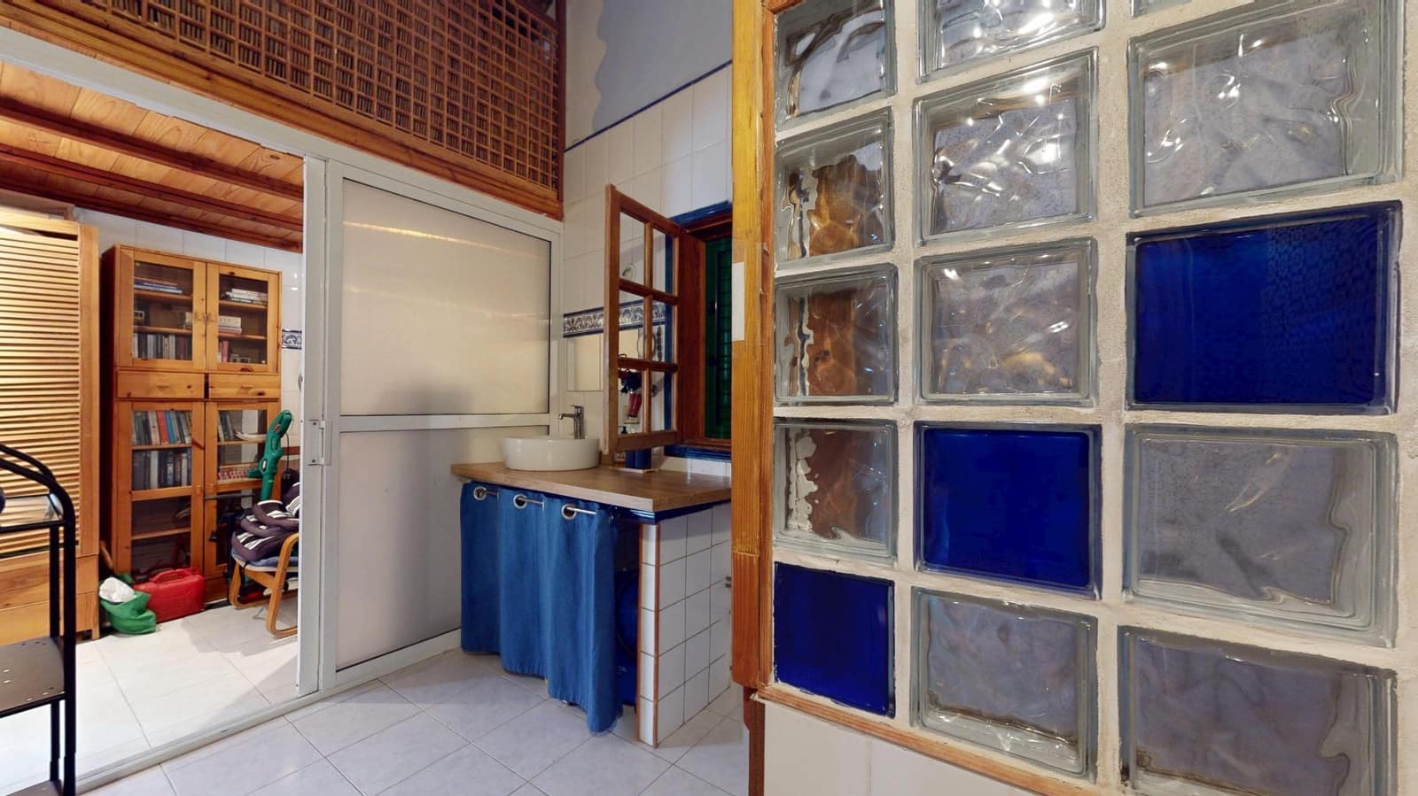 3 bedroom Villa for sale in Aguimes with garage - € 380,500 (Ref: 9963308)