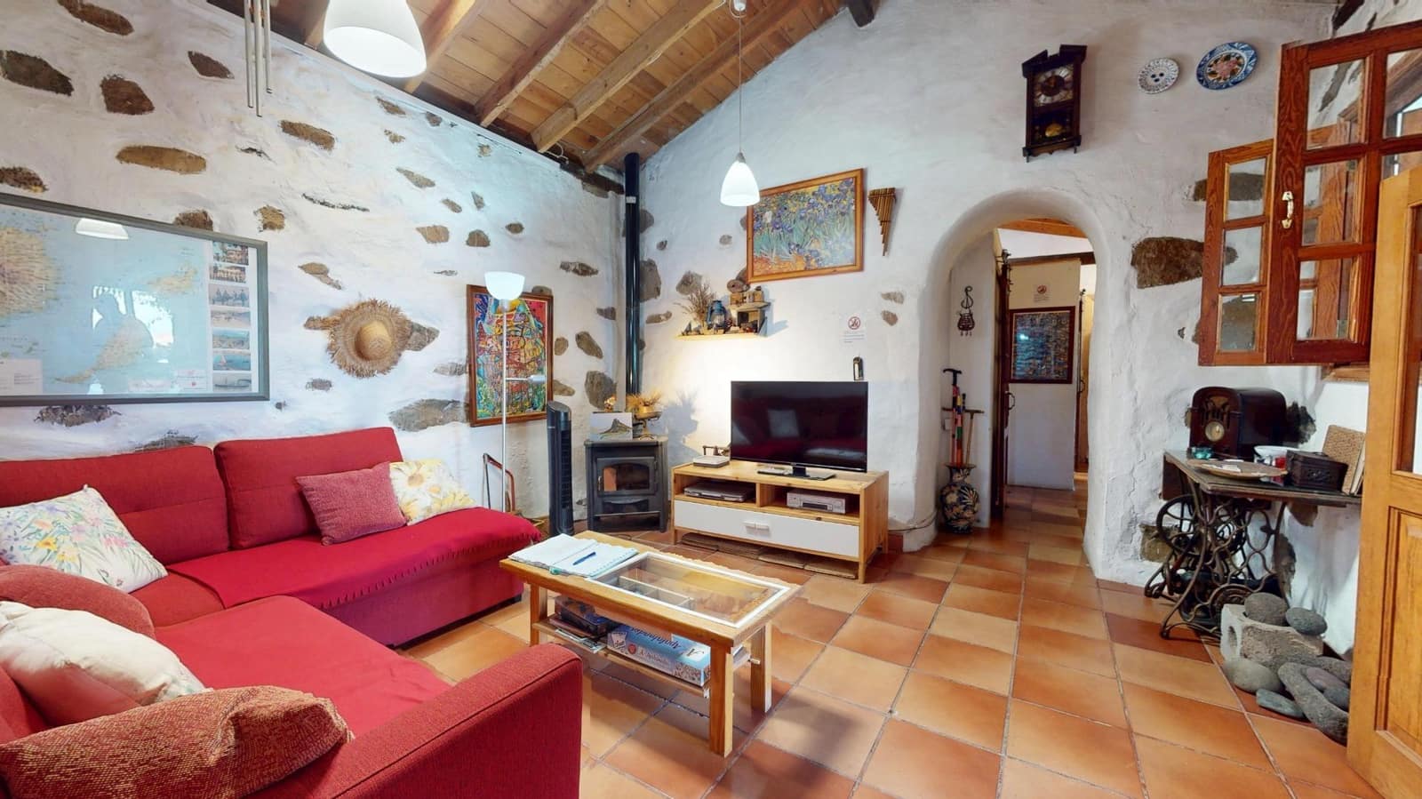 3 bedroom Villa for sale in Aguimes with garage - € 380,500 (Ref: 9963308)