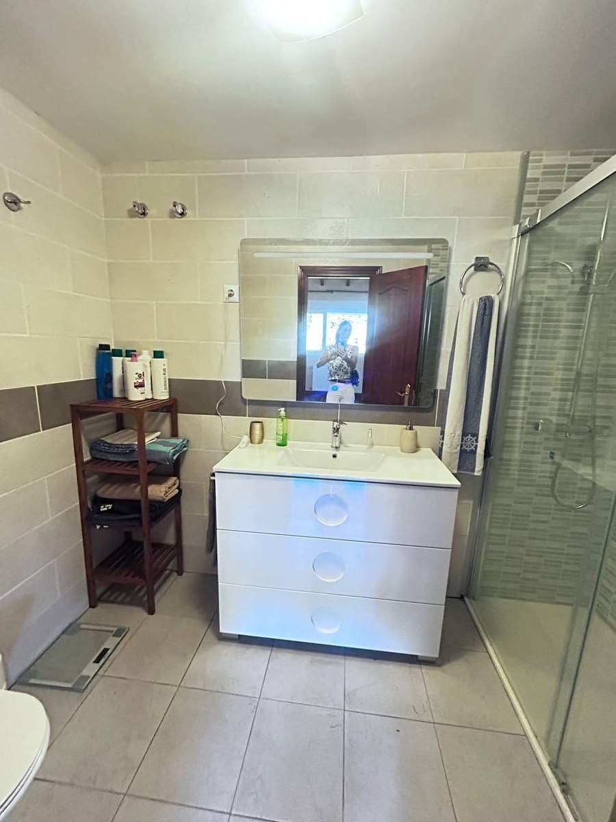 4 slaapkamer Rijtjeshuis te koop in Plentzia met zwembad garage - € 600.000 (Ref: 9963309)