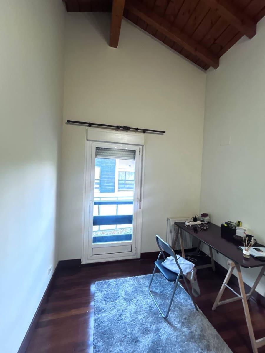 4 slaapkamer Rijtjeshuis te koop in Plentzia met zwembad garage - € 600.000 (Ref: 9963309)