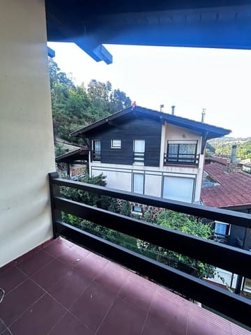 4 slaapkamer Rijtjeshuis te koop in Plentzia met zwembad garage - € 600.000 (Ref: 9963309)