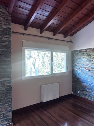4 slaapkamer Rijtjeshuis te koop in Plentzia met zwembad garage - € 600.000 (Ref: 9963309)