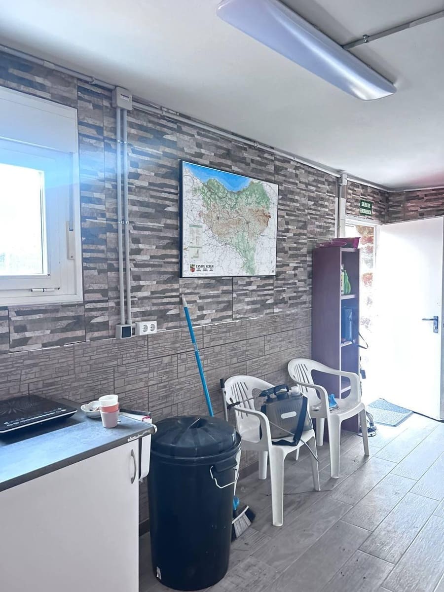 4 slaapkamer Rijtjeshuis te koop in Plentzia met zwembad garage - € 600.000 (Ref: 9963309)
