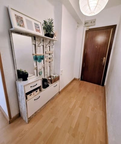 4 soveværelse Lejlighed til salg i Trinitat, Valencia by - € 280.000 (Ref: 9965454)