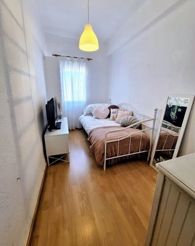 4 soveværelse Lejlighed til salg i Trinitat, Valencia by - € 280.000 (Ref: 9965454)