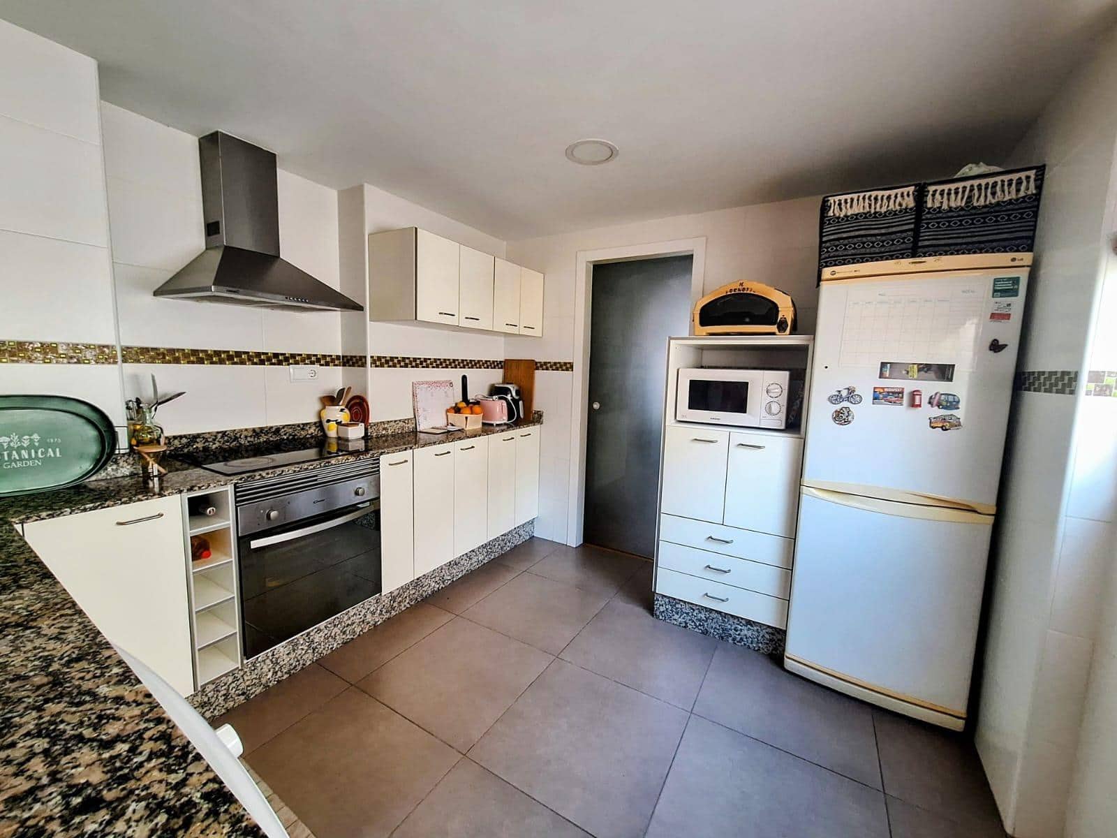 4 chambre Appartement à vendre à Valence ville - 280 000 € (Ref: 9965454)