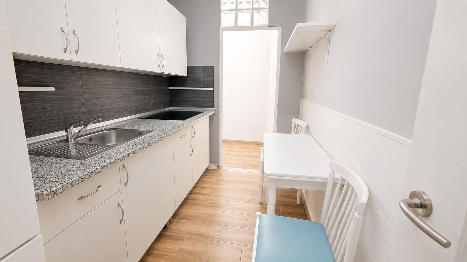 4 soveværelse Lejlighed til salg i Las Palmas de Gran Canaria - € 285.000 (Ref: 9965455)