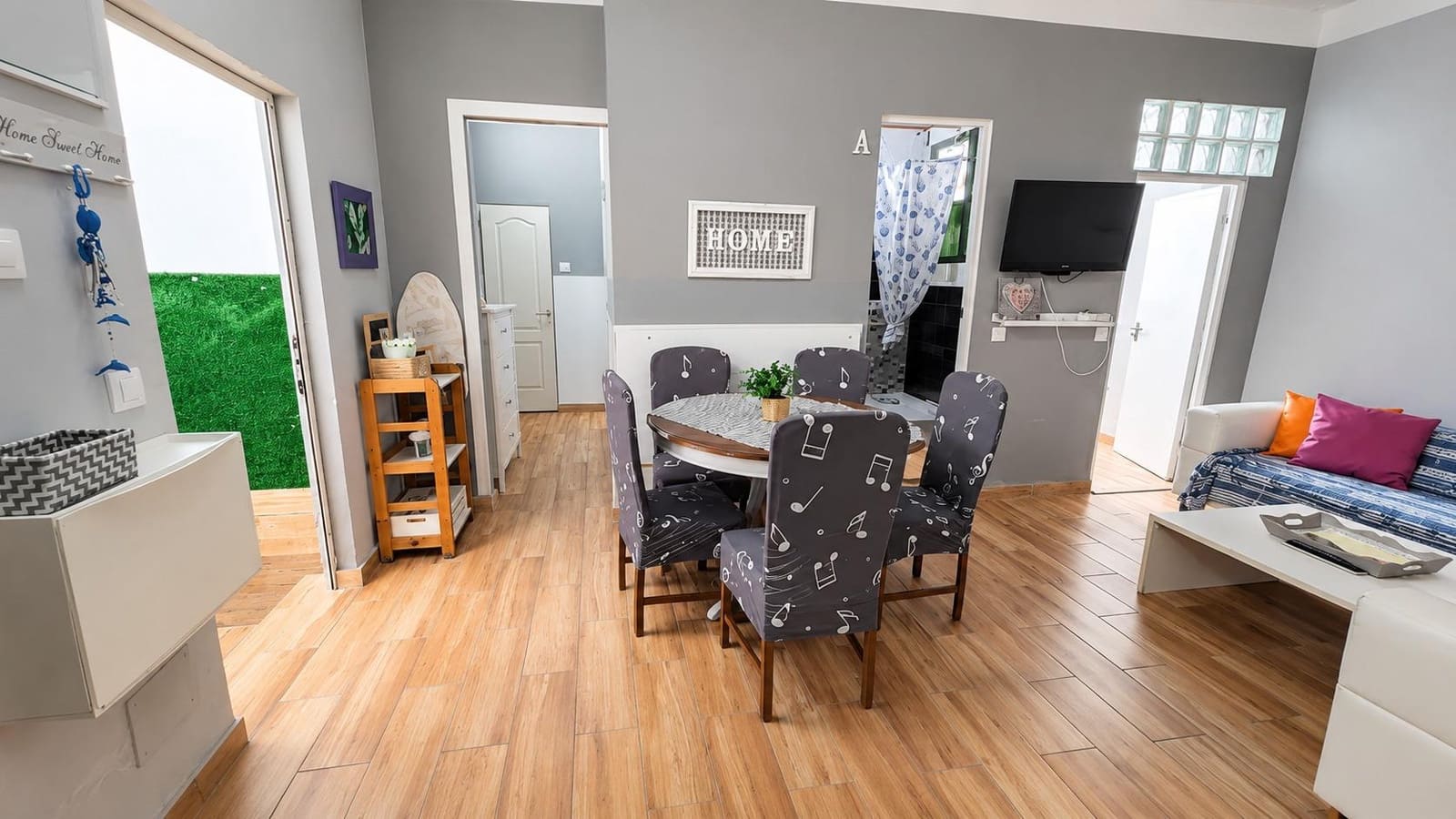 4 soveværelse Lejlighed til salg i Las Palmas de Gran Canaria - € 285.000 (Ref: 9965455)