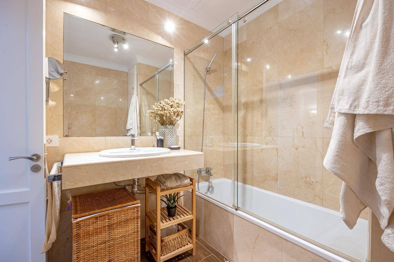3 bedroom Villa for sale in Las Palmas de Gran Canaria with pool garage - € 520,000 (Ref: 9966775)