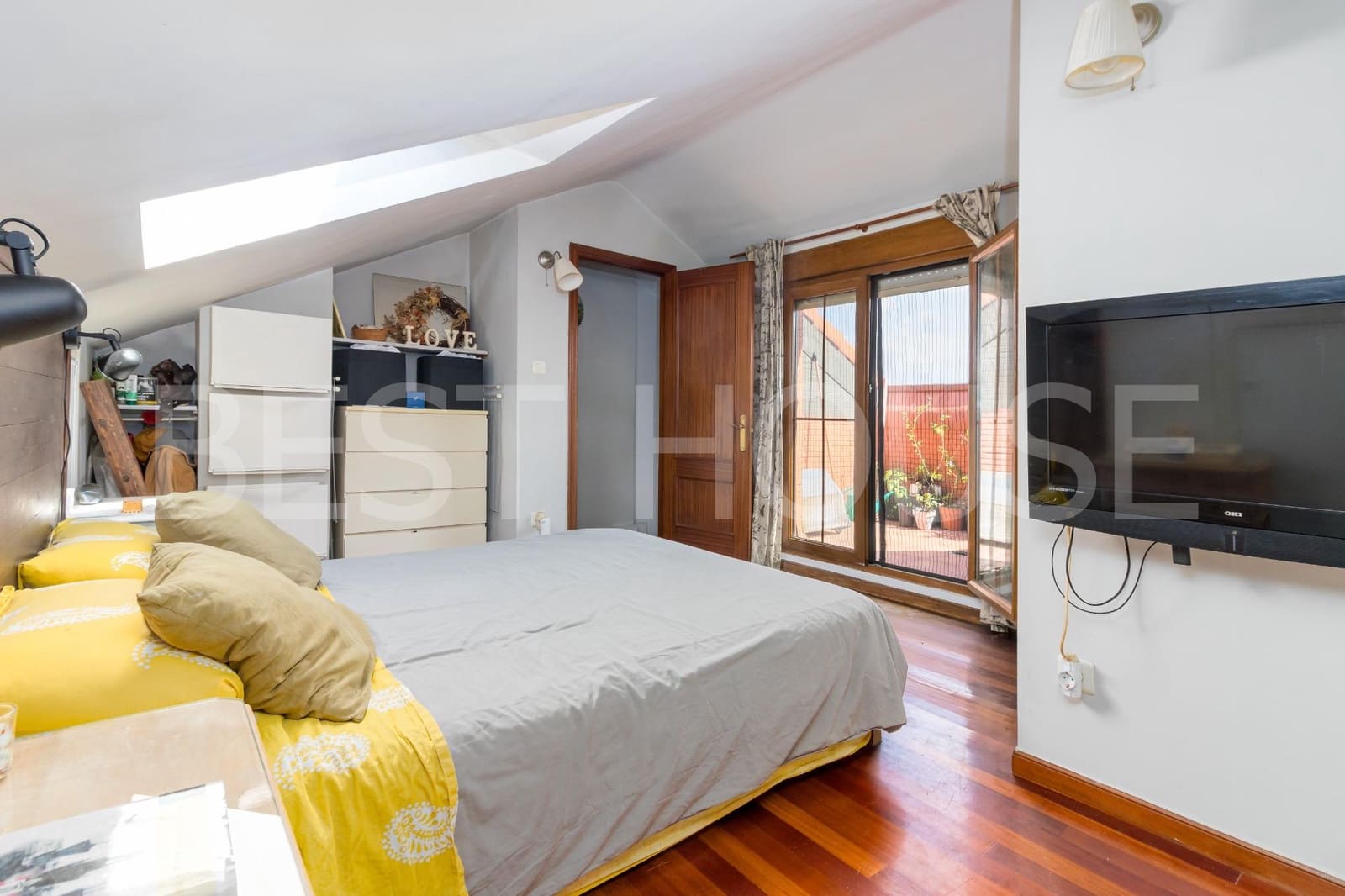 3 sovrum Villa till salu i Galizano med garage - 289 000 € (Ref: 9970839)