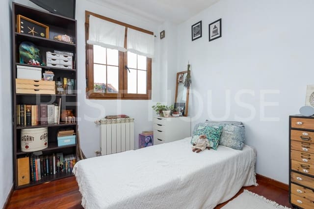 3 soverom Villa til salgs i Galizano, Ribamontán al Mar med garasje - € 289 000 (Ref: 9970839)
