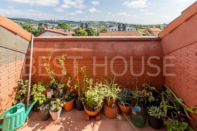 3 soverom Villa til salgs i Galizano, Ribamontán al Mar med garasje - € 289 000 (Ref: 9970839)
