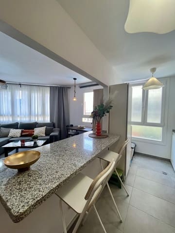 2 soveværelse Lejlighed til leje i Guanarteme, Las Palmas de Gran Canaria med garage - € 1.600 (Ref: 9970840)