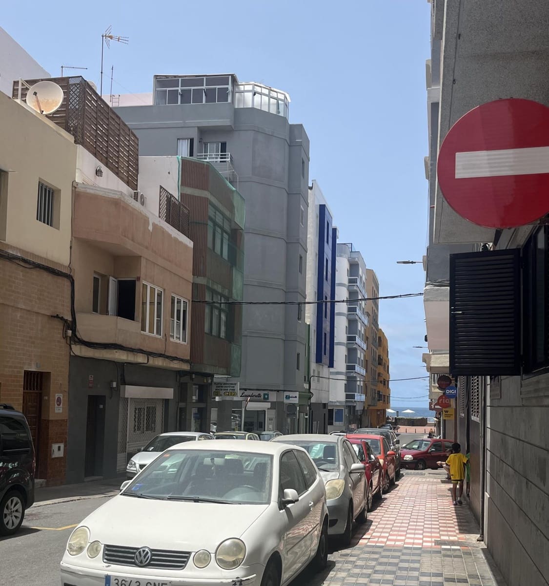 2 soverom Leilighet til leie i Las Palmas de Gran Canaria med garasje - € 1 600 (Ref: 9970840)