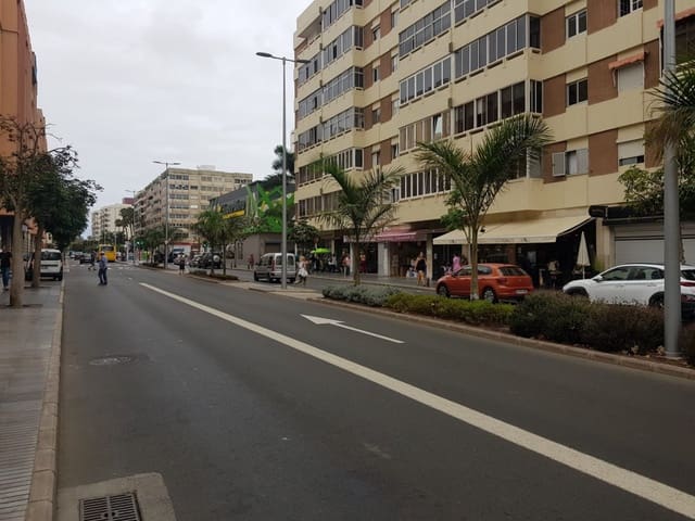 Local Comercial en Las Palmas de Gran Canaria en alquiler - 2.000 € (Ref: 9970843)