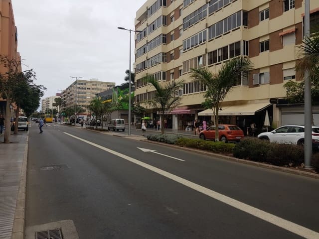 Local Comercial en Las Palmas de Gran Canaria en alquiler - 2.000 € (Ref: 9970843)