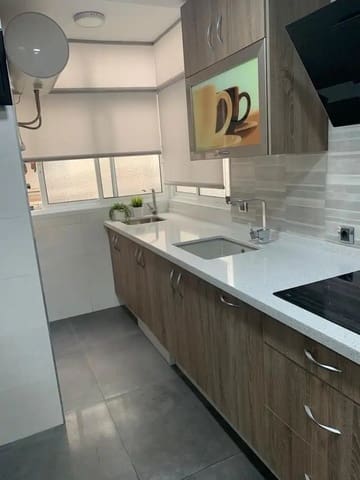 3 soverom Leilighet til salgs i Jaén by med svømmebasseng garasje - € 280 000 (Ref: 9973494)
