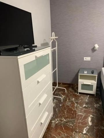 3 soverom Leilighet til salgs i Jaén by med svømmebasseng garasje - € 280 000 (Ref: 9973494)