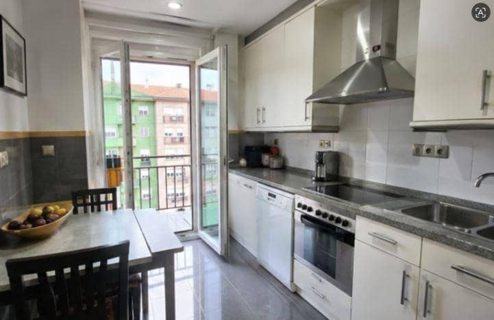 2 makuuhuone Huoneisto myytävänä paikassa Erandio - 299 000 € (Ref: 9973497)