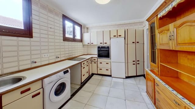 5 soveværelse Villa til salg i Lemoa - € 350.000 (Ref: 9973499)