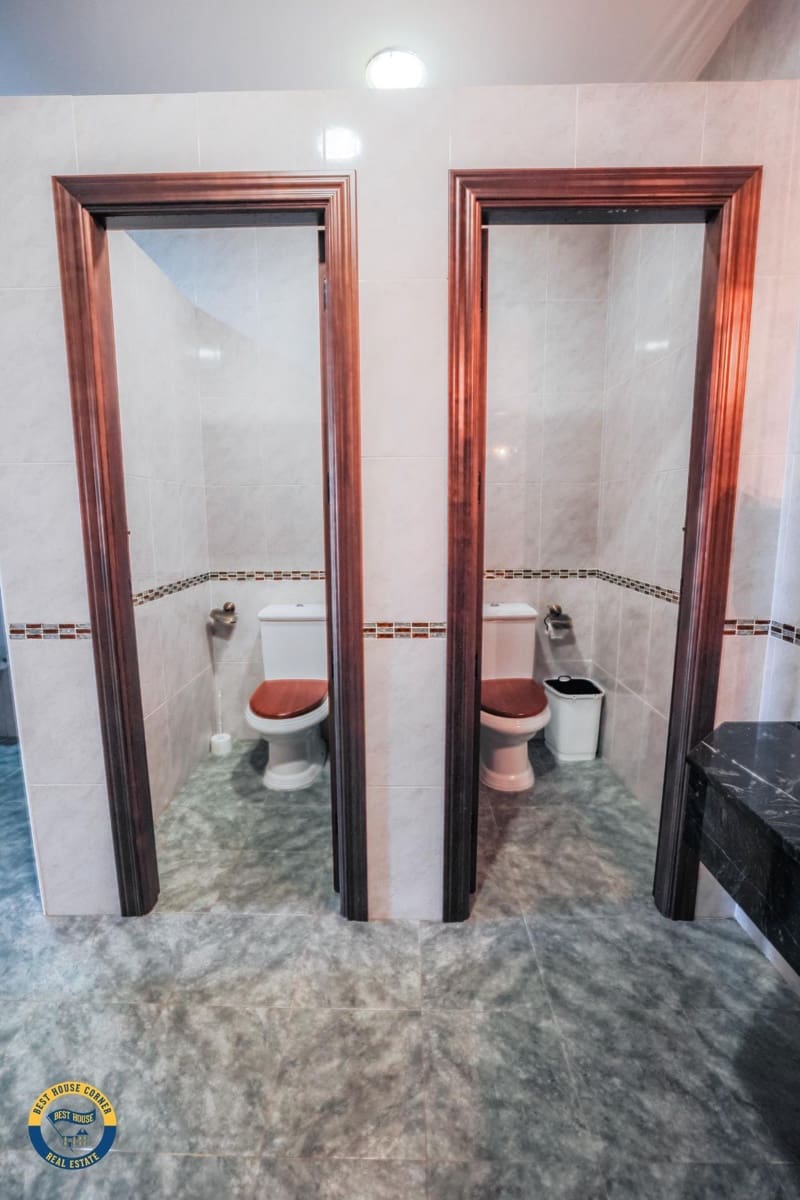 5 slaapkamer Villa te koop in Hornachos met garage - € 590.000 (Ref: 9977466)