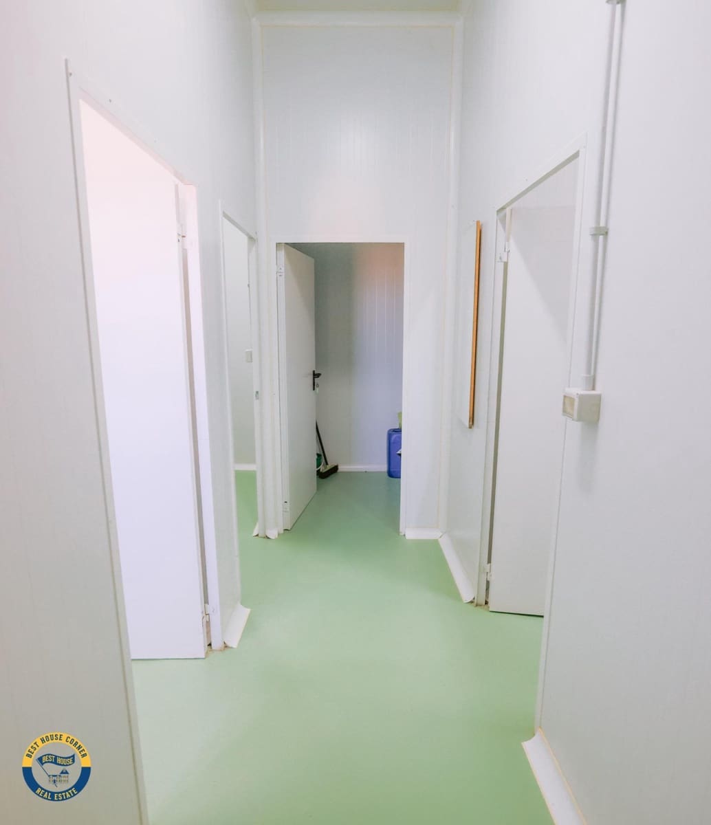 5 slaapkamer Villa te koop in Hornachos met garage - € 590.000 (Ref: 9977466)