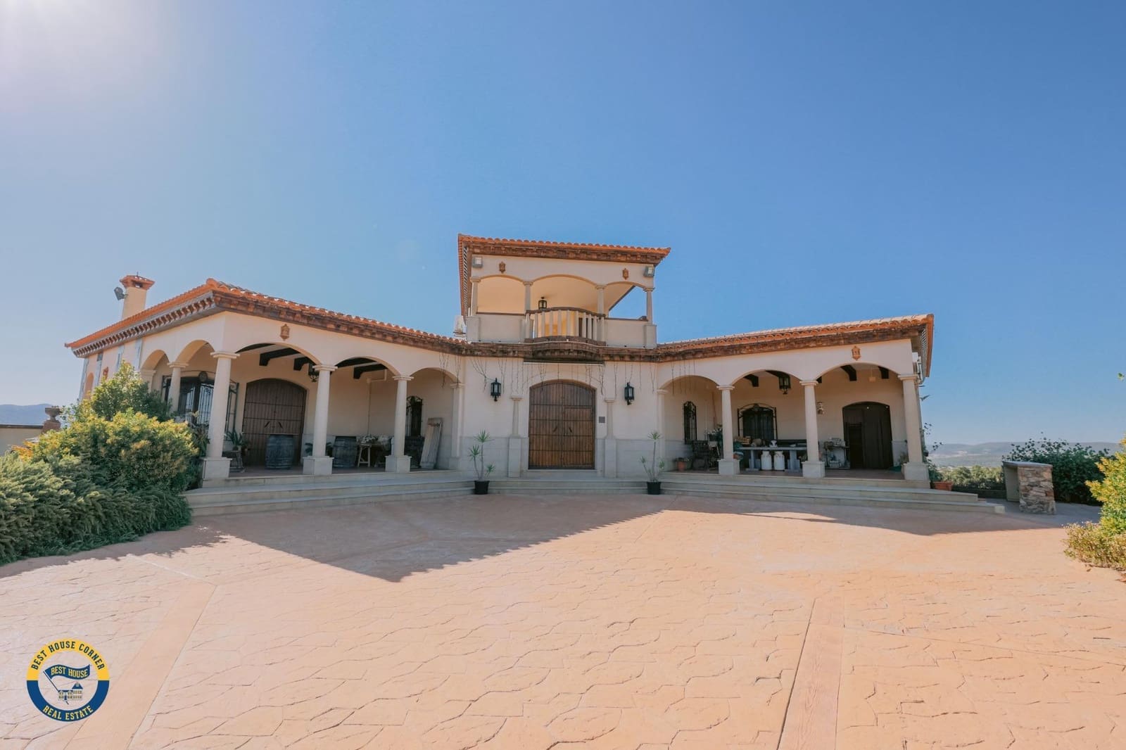 5 slaapkamer Villa te koop in Hornachos met garage - € 590.000 (Ref: 9977466)