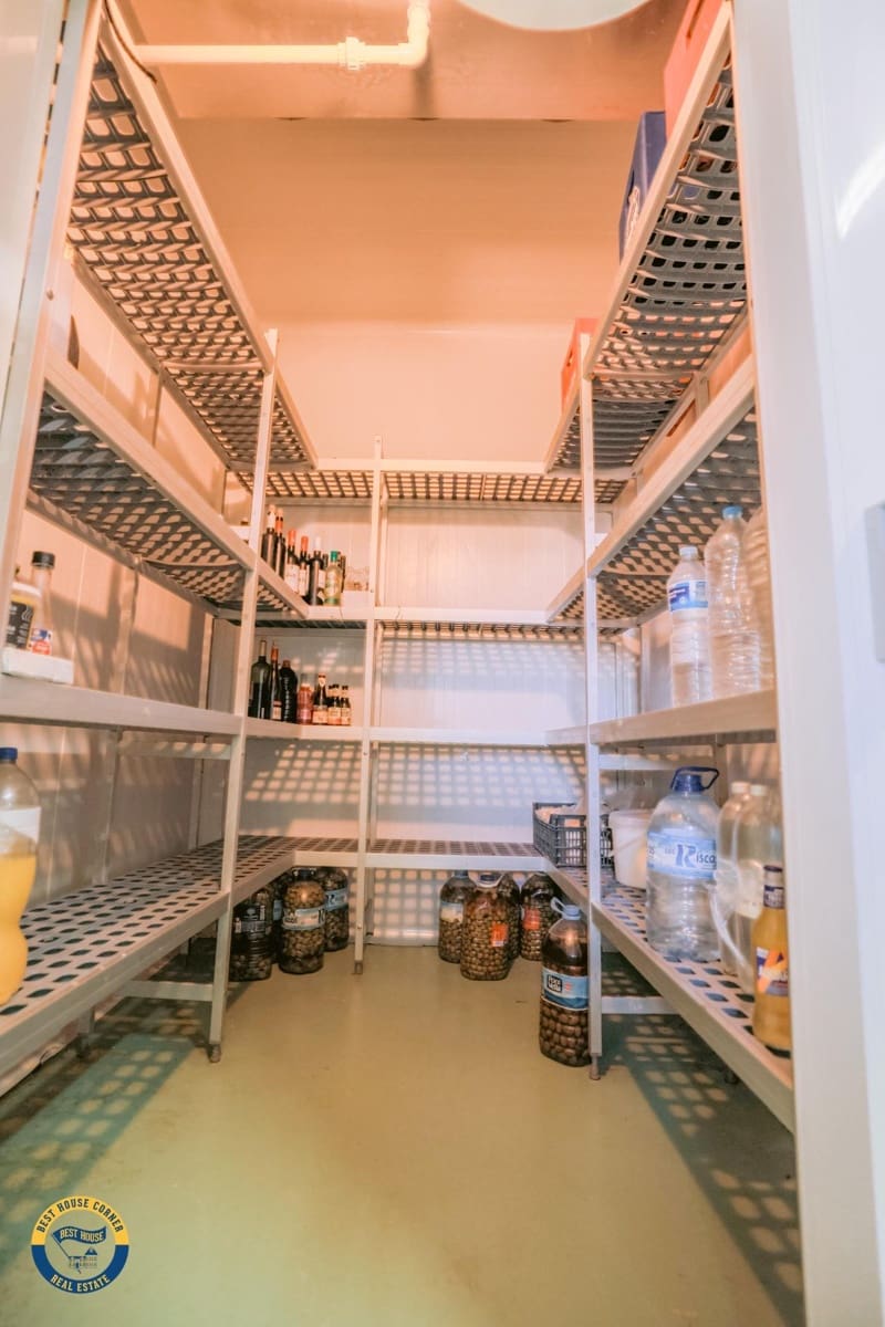 5 slaapkamer Villa te koop in Hornachos met garage - € 590.000 (Ref: 9977466)