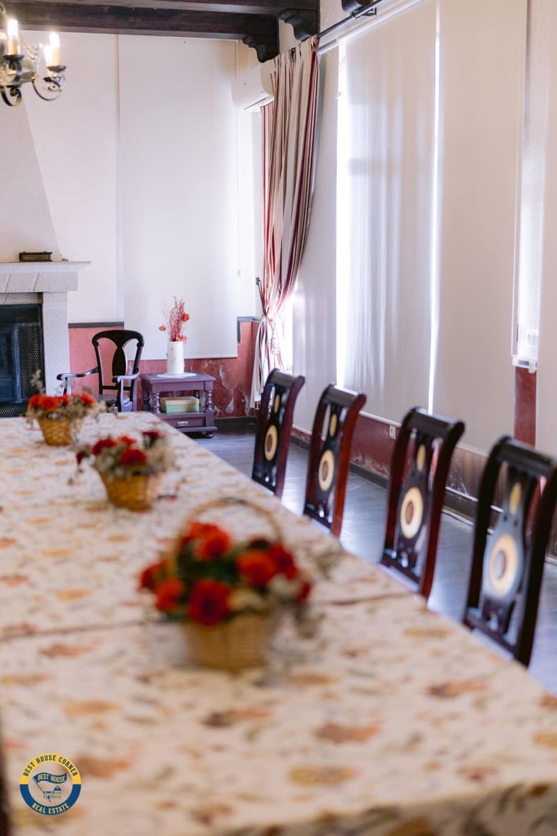 5 slaapkamer Villa te koop in Hornachos met garage - € 590.000 (Ref: 9977466)