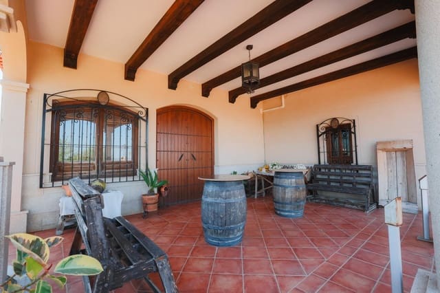 5 Zimmer Villa zu verkaufen in Hornachos mit Garage - 590.000 € (Ref: 9977466)