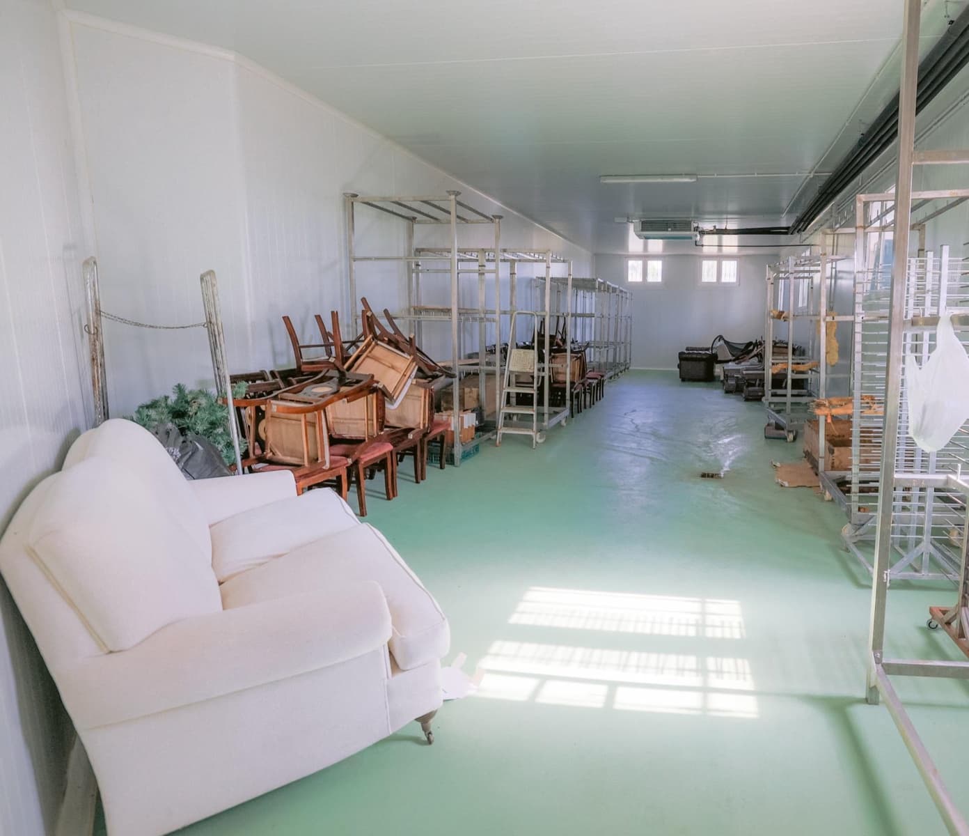 5 bedroom Villa for sale in Hornachos with garage - € 590,000 (Ref: 9977466)